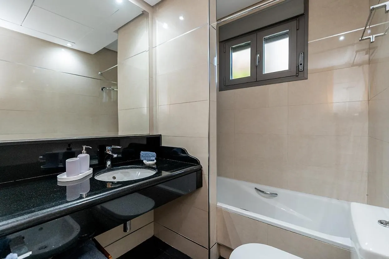 Costa Del Sol Luxury Apartment 1-D Benalmádena İspanya